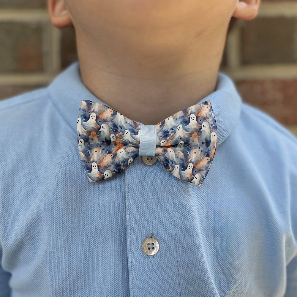 Child wearing ghost patterned bow tie.